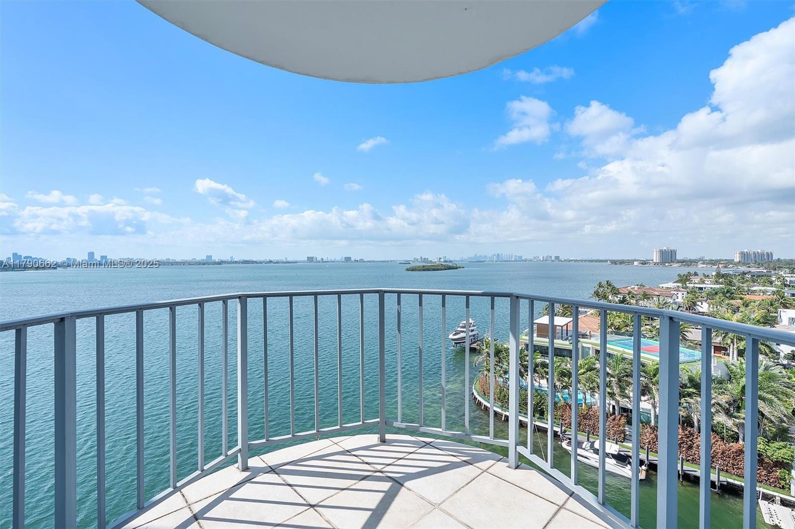 11930 N Bayshore Dr # 1007, North Miami FL 33181