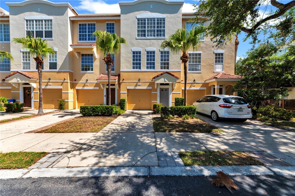 3115 BAYSHORE OAKS DRIVE