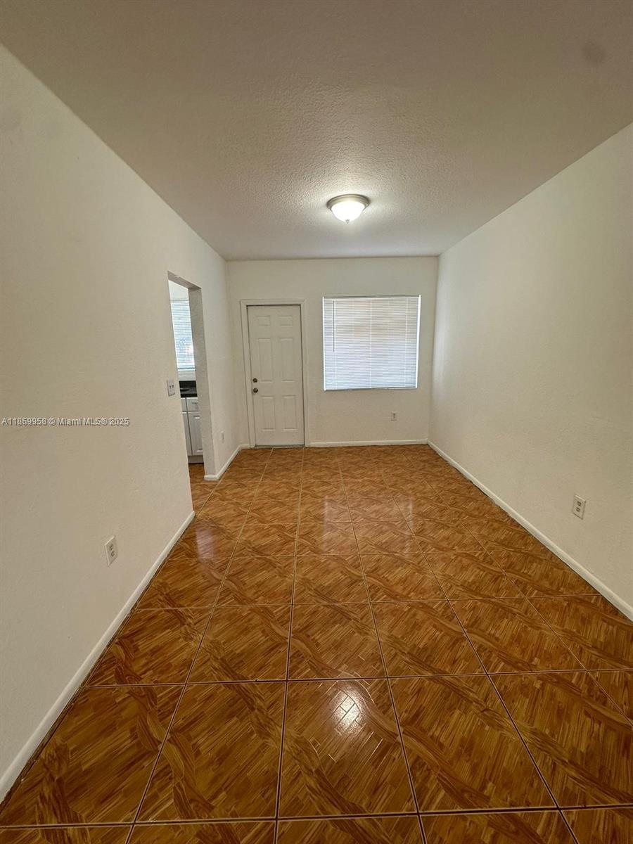 407 NW 84th St # 407, Miami FL 33150
