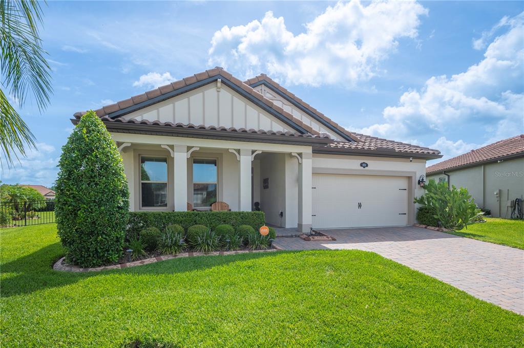 4124 PRIMA LAGO CIRCLE