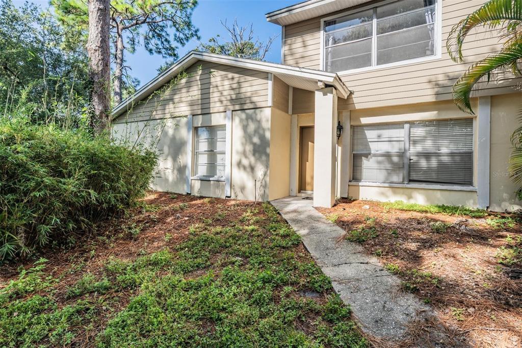14631 LAKE FOREST DRIVE, LUTZ, FL — photo 3 of 30