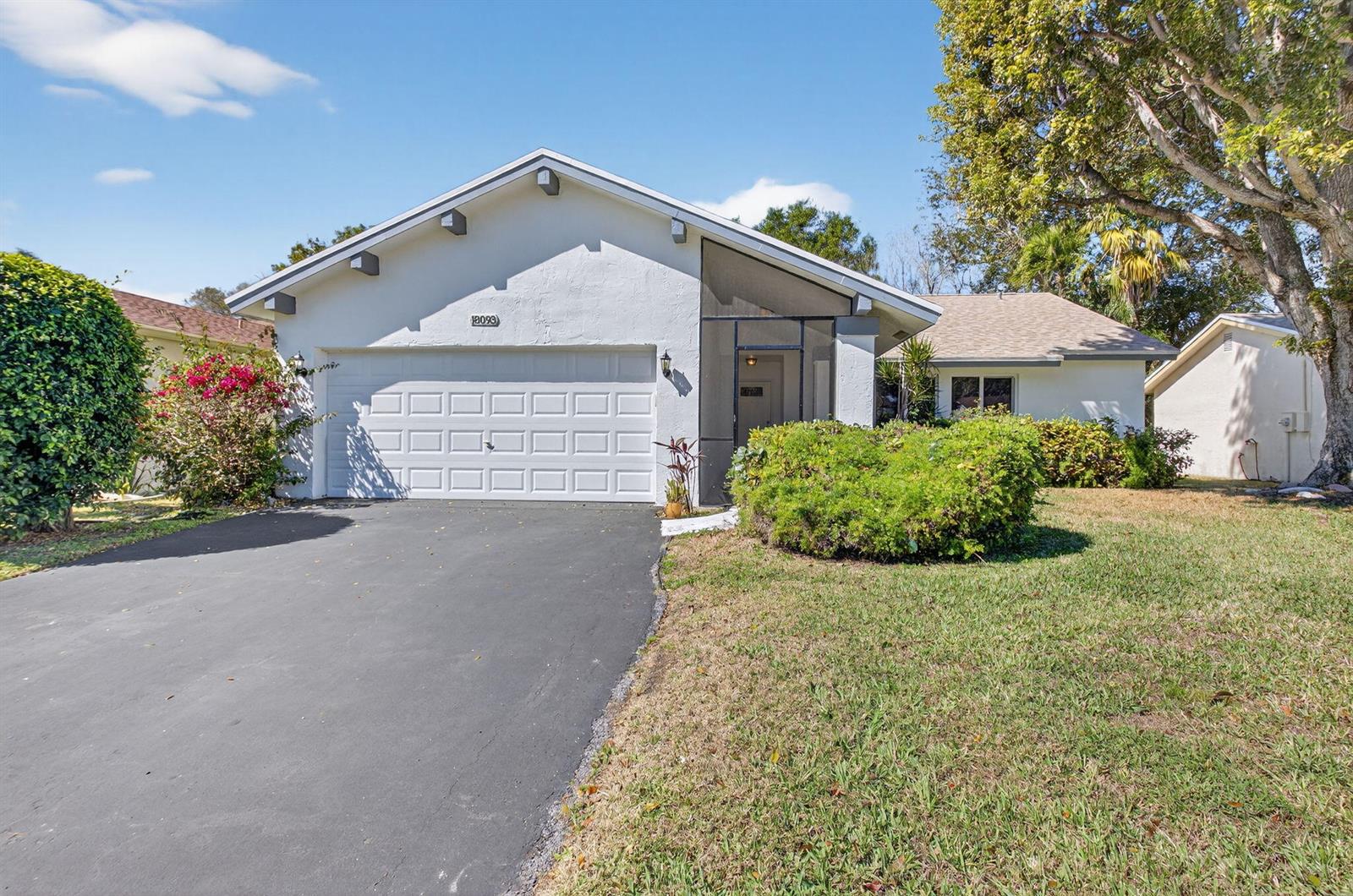 18093 104th Terrace S, Boca Raton FL 33498