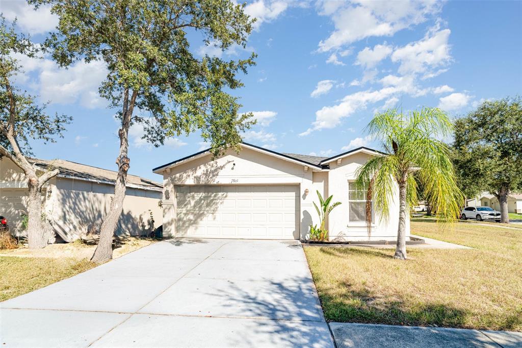7861 CARRIAGE POINTE DRIVE