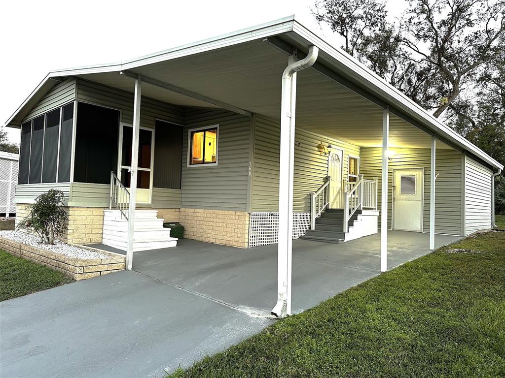 168 BEECHWOOD DRIVE UNIT 67