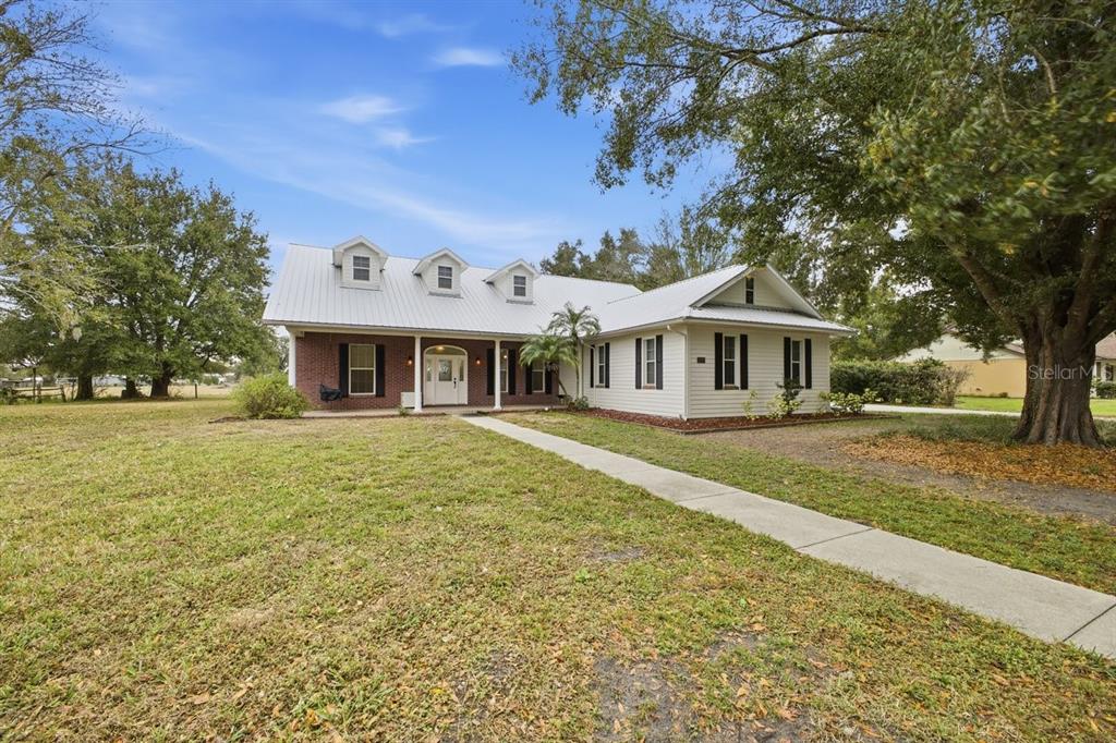 1029 BRIARWOOD DRIVE