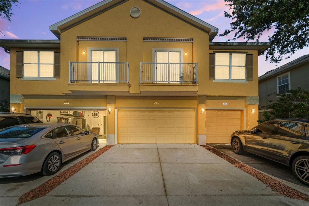 6723 EAGLE FEATHER DRIVE