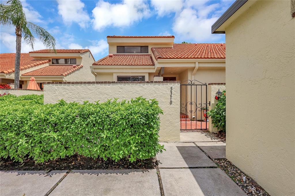 5310 HUNTINGWOOD COURT UNIT 40