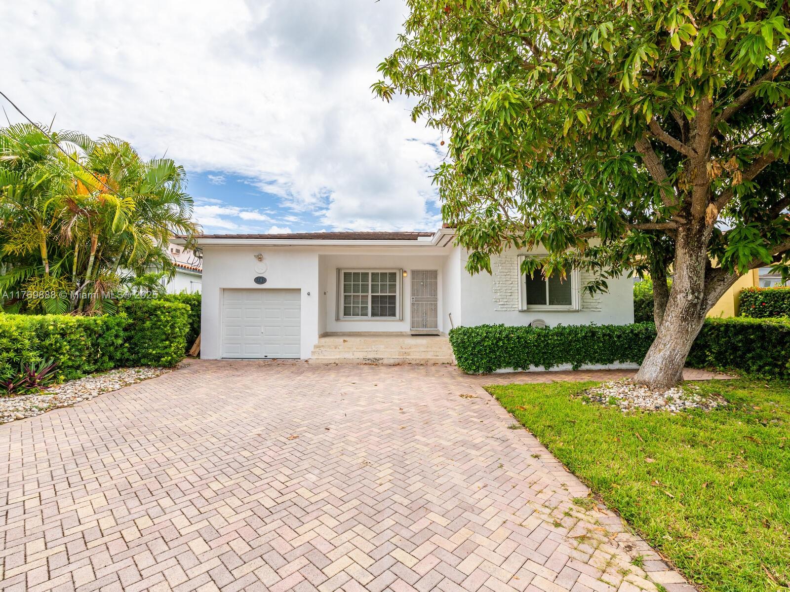 9441 Byron Ave, Surfside FL 33154