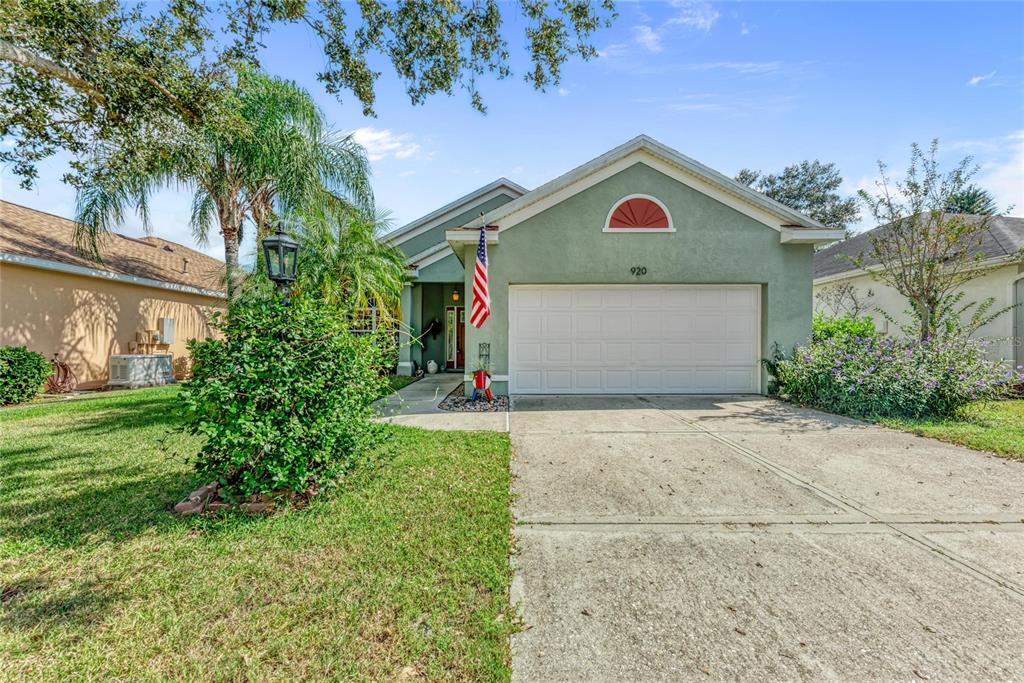 920 SPRINGWOOD CIRCLE