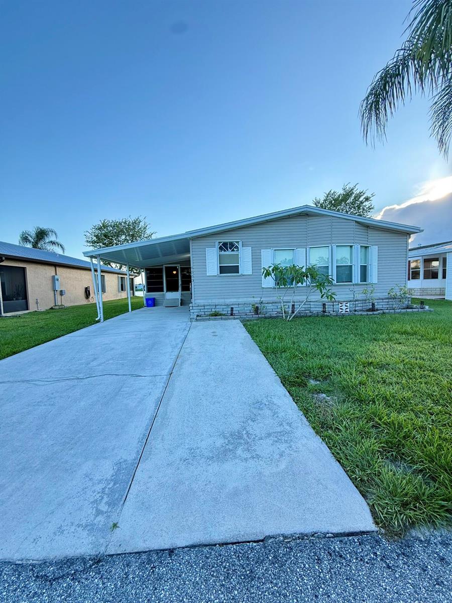 6563 Yedra Avenue, Fort Pierce FL 34951