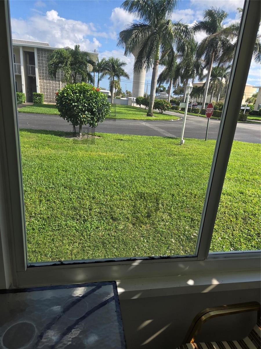 BOYNTON BEACH, FL — photo 4 of 17