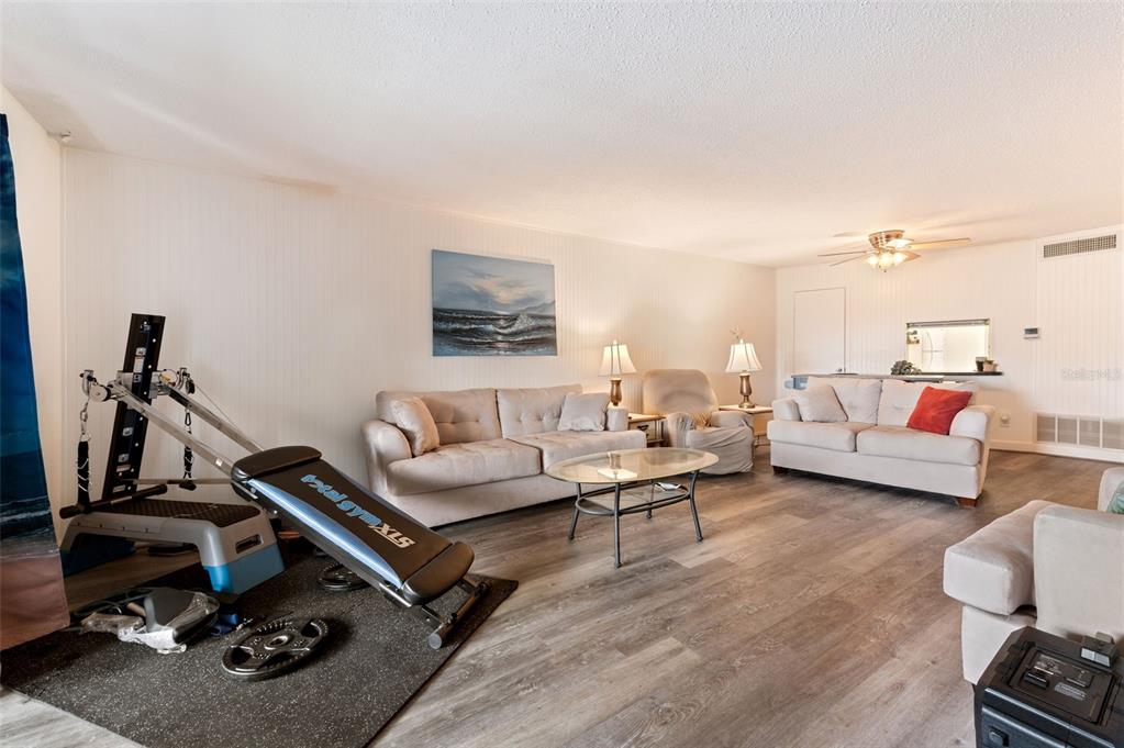 719 CORDOVA GREEN UNIT 719, SEMINOLE, FL — photo 5 of 20