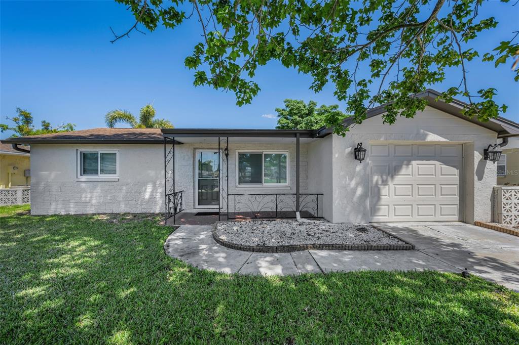1184 CHELSEA LANE