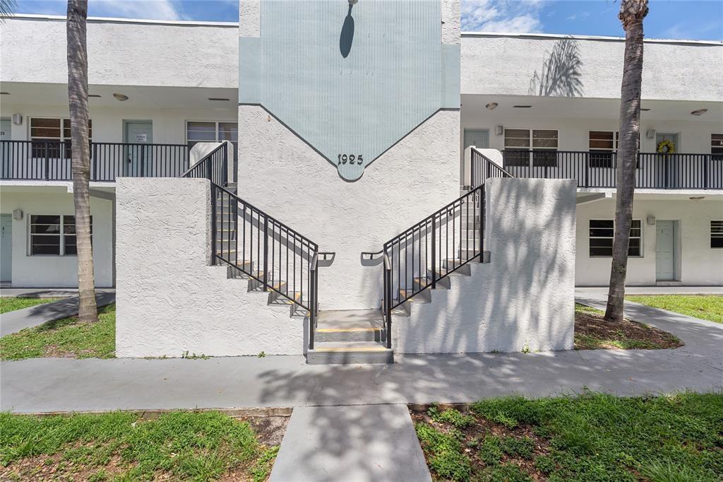 1925 Madison Street # 14, Hollywood FL 33020