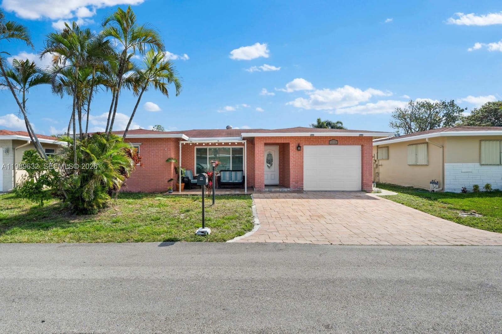 1270 NW 49th St, Deerfield Beach FL 33064