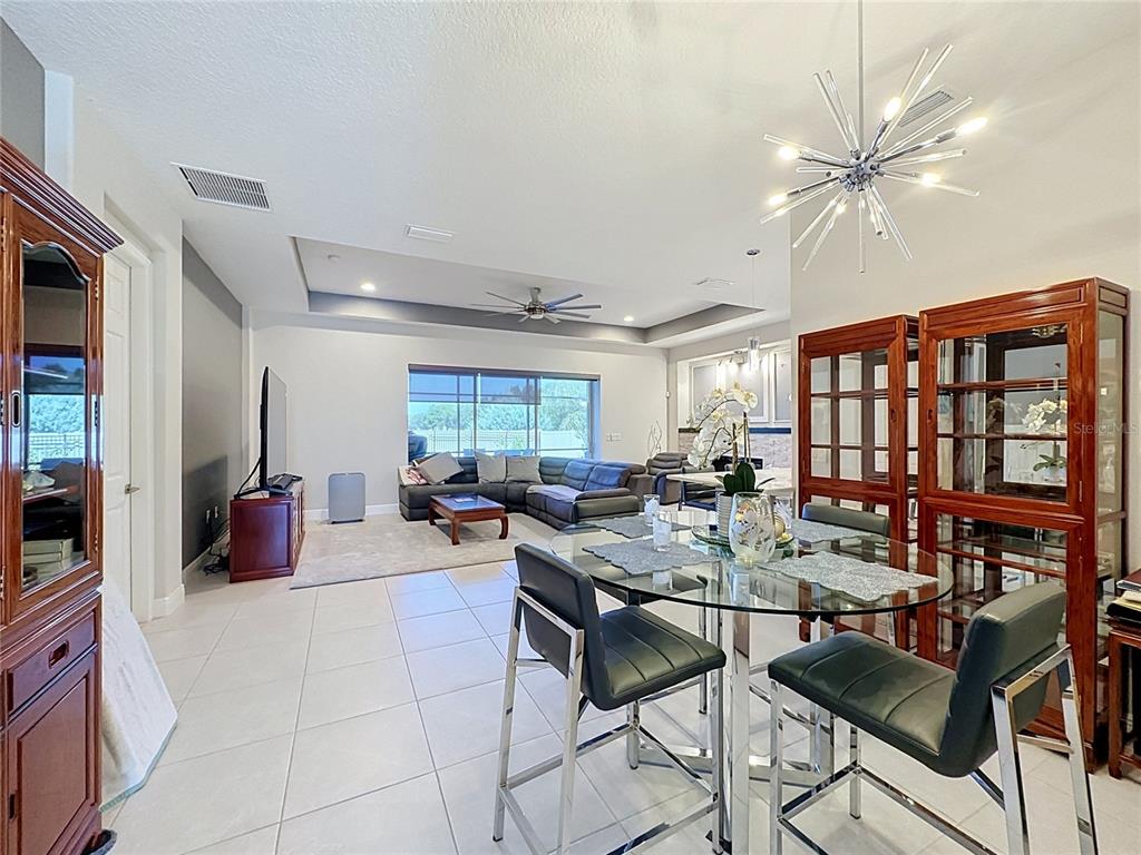 8665 E BRIDGEPORT BAY CIRCLE, MOUNT DORA, FL — photo 5 of 30