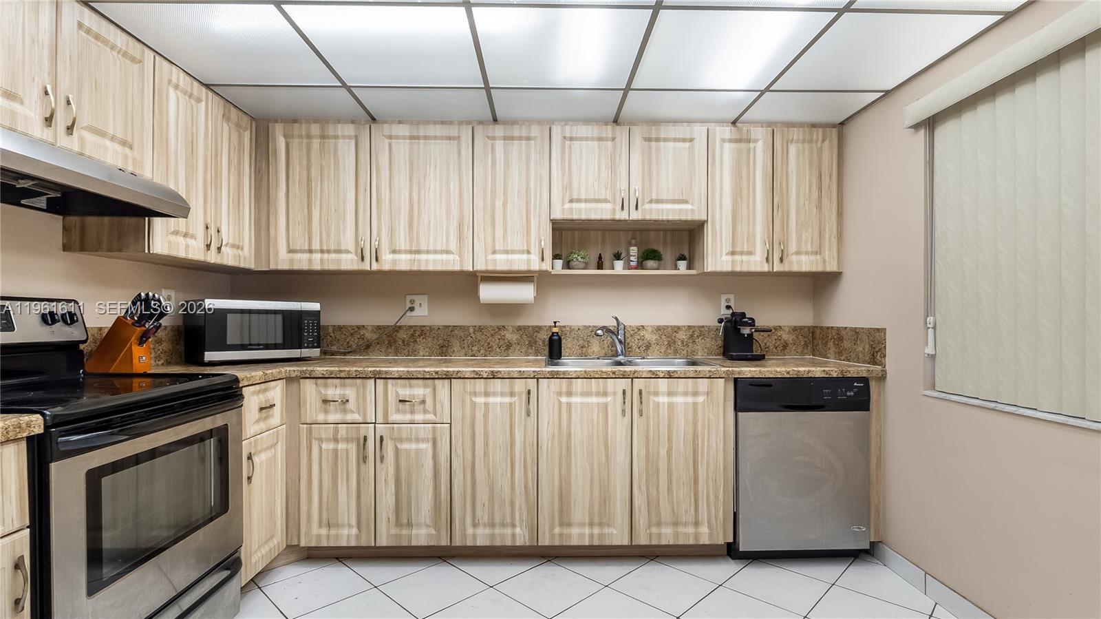 141 SW 96th Ter # 204, Plantation FL 33324