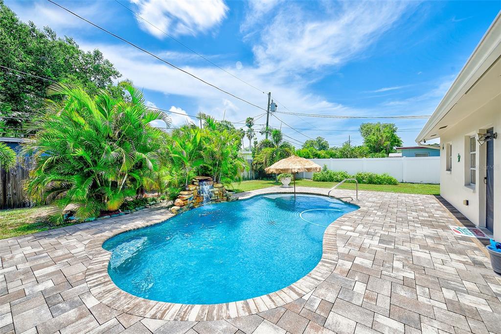 929 BRITTON STREET, LARGO, FL — photo 5 of 30