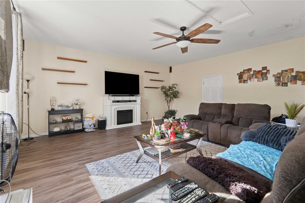 2644 SE 75TH BOULEVARD, BUSHNELL, FL — photo 3 of 30