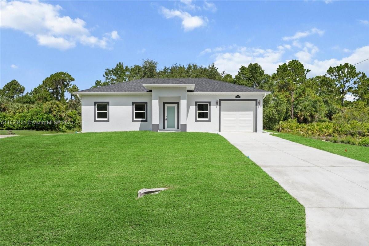 134 fox ave s, Lehigh Acres FL 33974