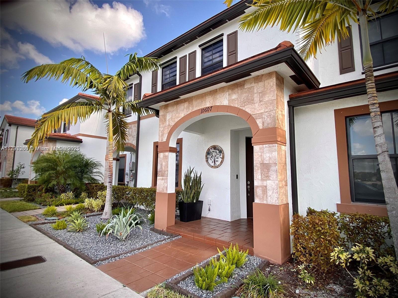 10607 W 34th Ct, Hialeah FL 33018