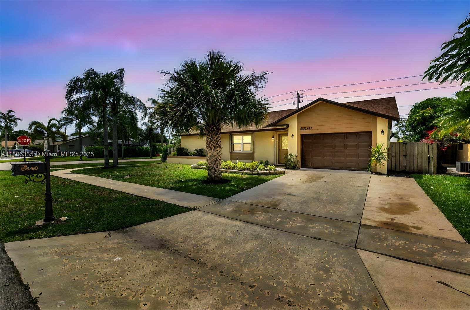 8840 SW 18th Rd, Boca Raton FL 33433