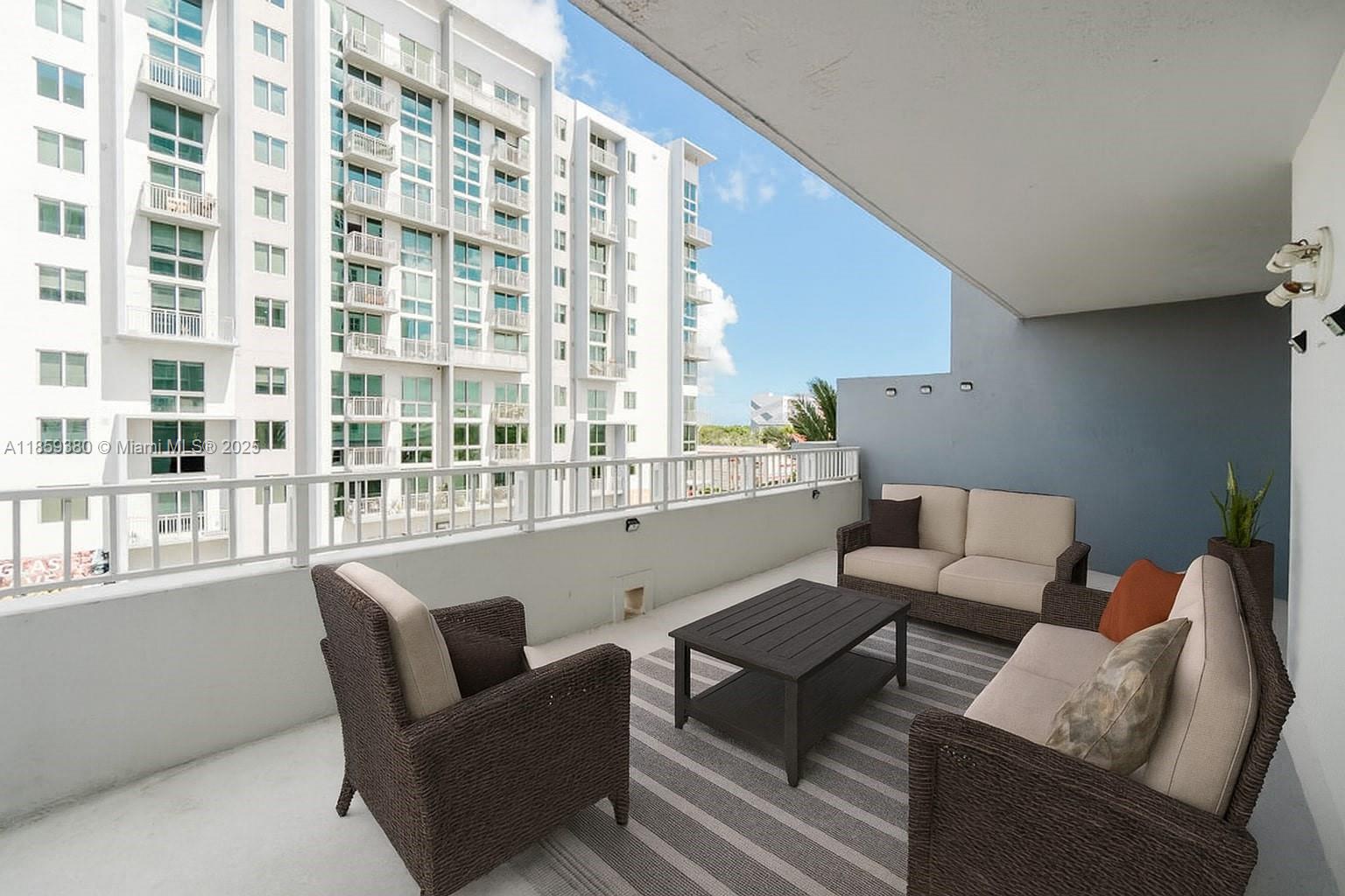 60 NW 37th Ave # 405, Miami FL 33125