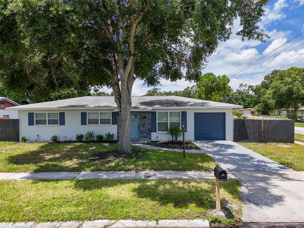 1501 JULIAN LANE DRIVE