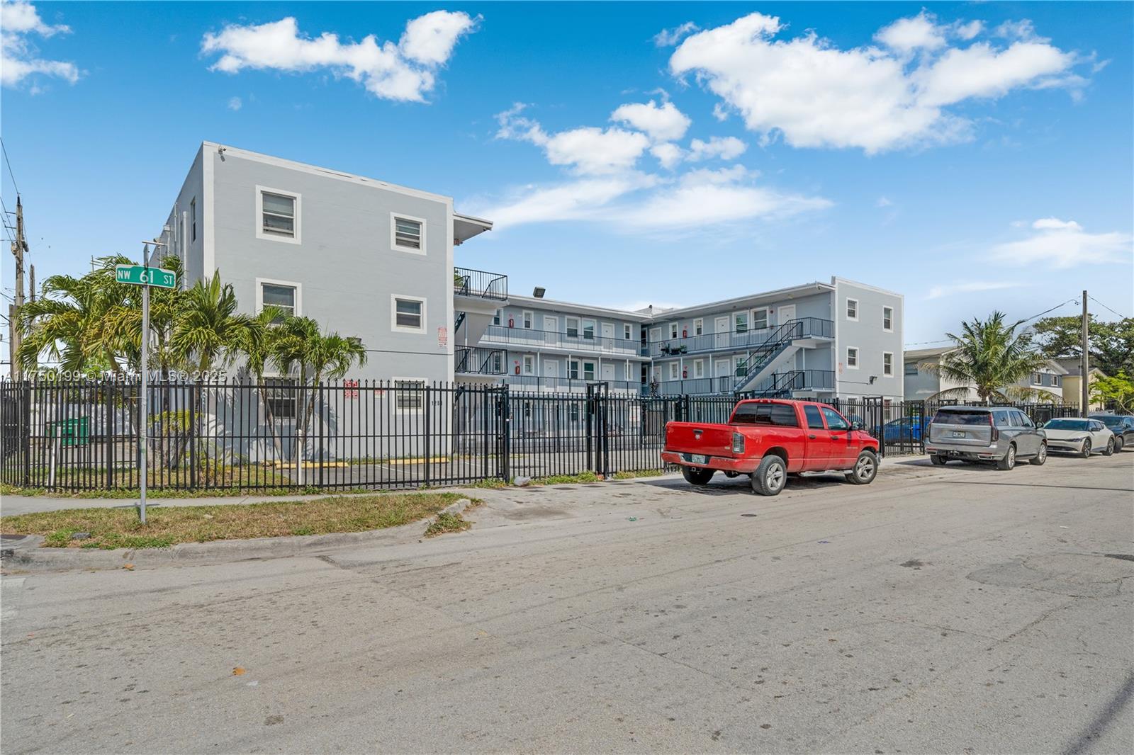 1281 NW 61st St # 2, Miami FL 33142
