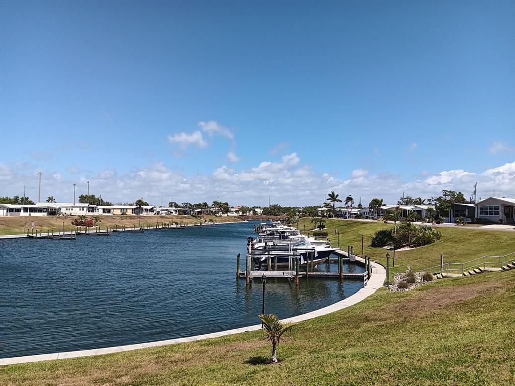 811 BOGIE, VENICE, FL — photo 4 of 11