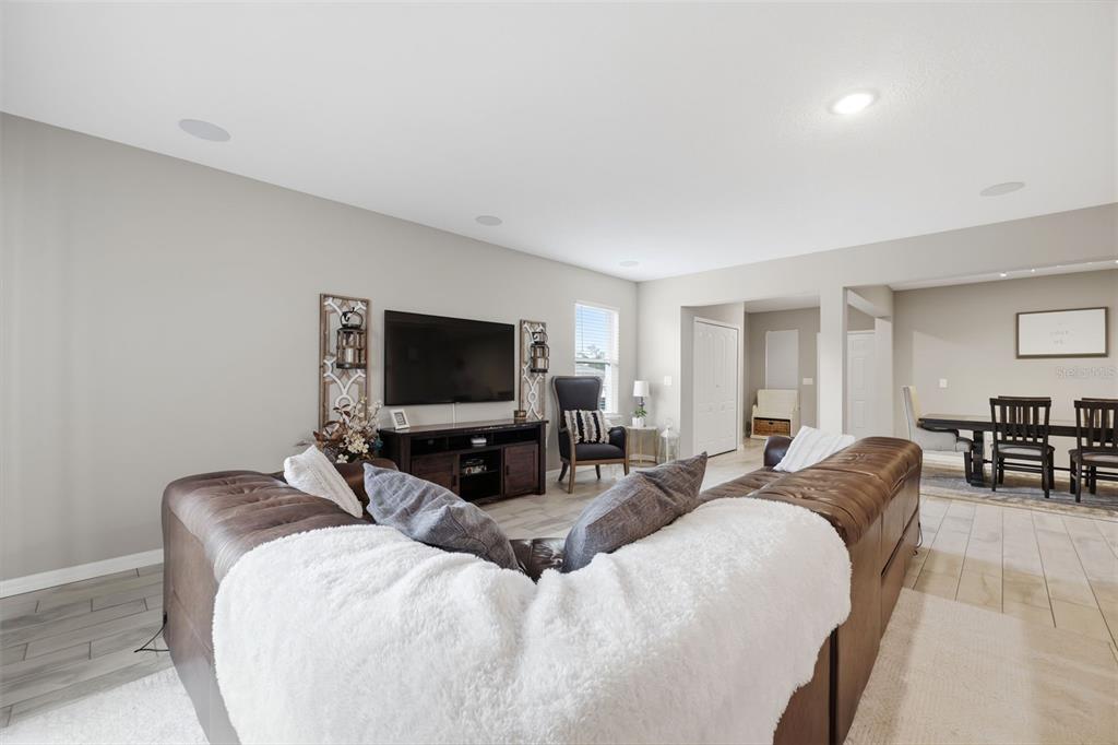 14571 CORONADO DRIVE, SPRING HILL, FL — photo 3 of 30