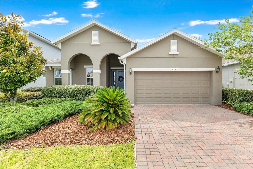 1127 CASTLEVECCHIO LOOP