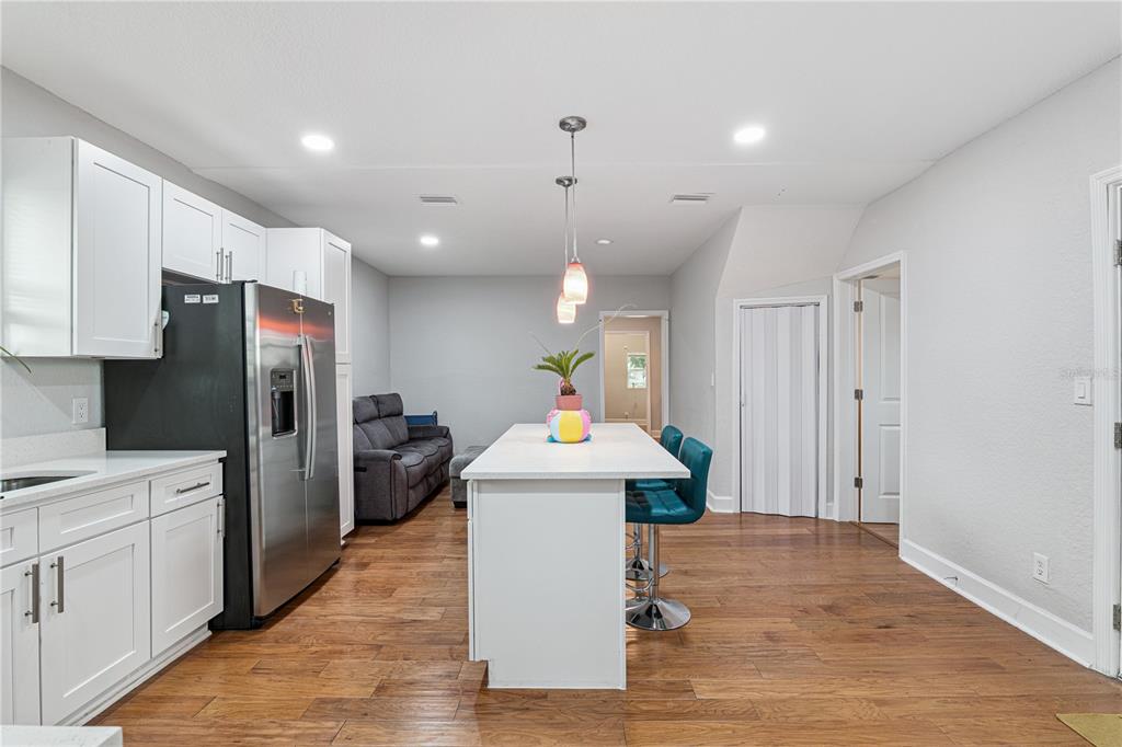 732 E ORANGE AVENUE, EUSTIS, FL — photo 4 of 30