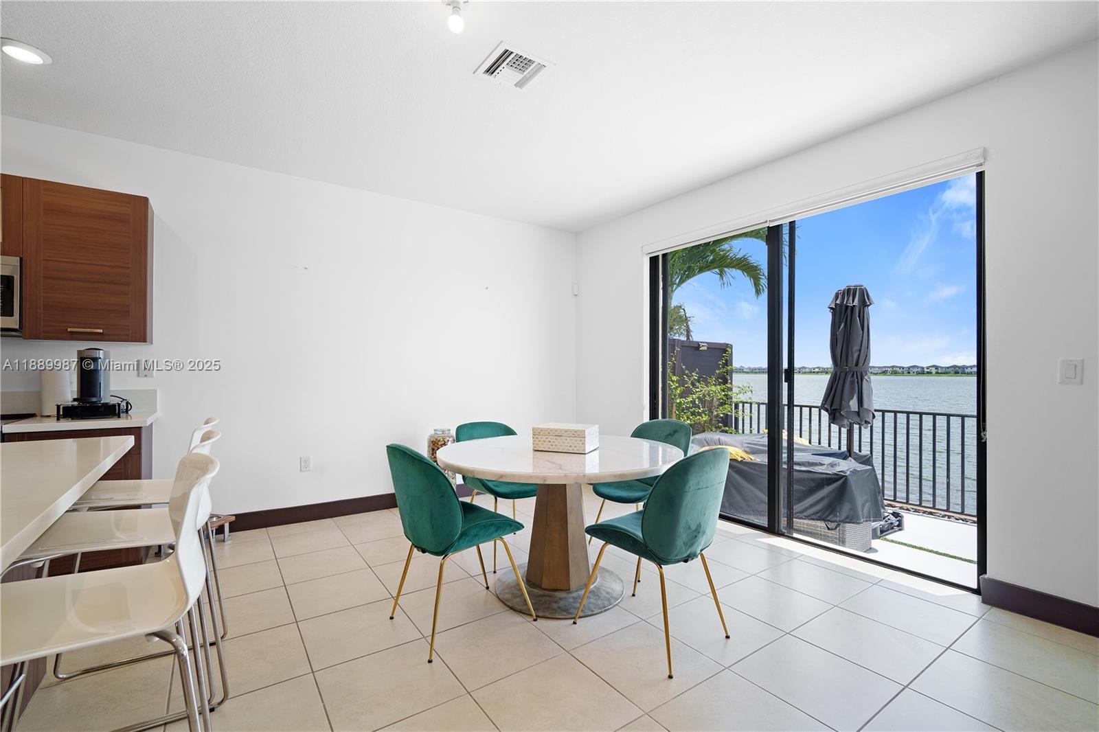15673 NW 91st Ct, Miami Lakes FL 33018