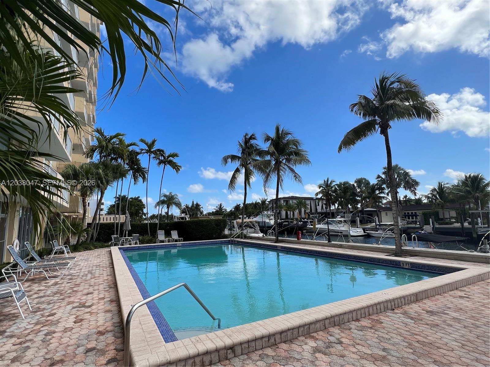 2350 NE 135th St # 704, North Miami FL 33181