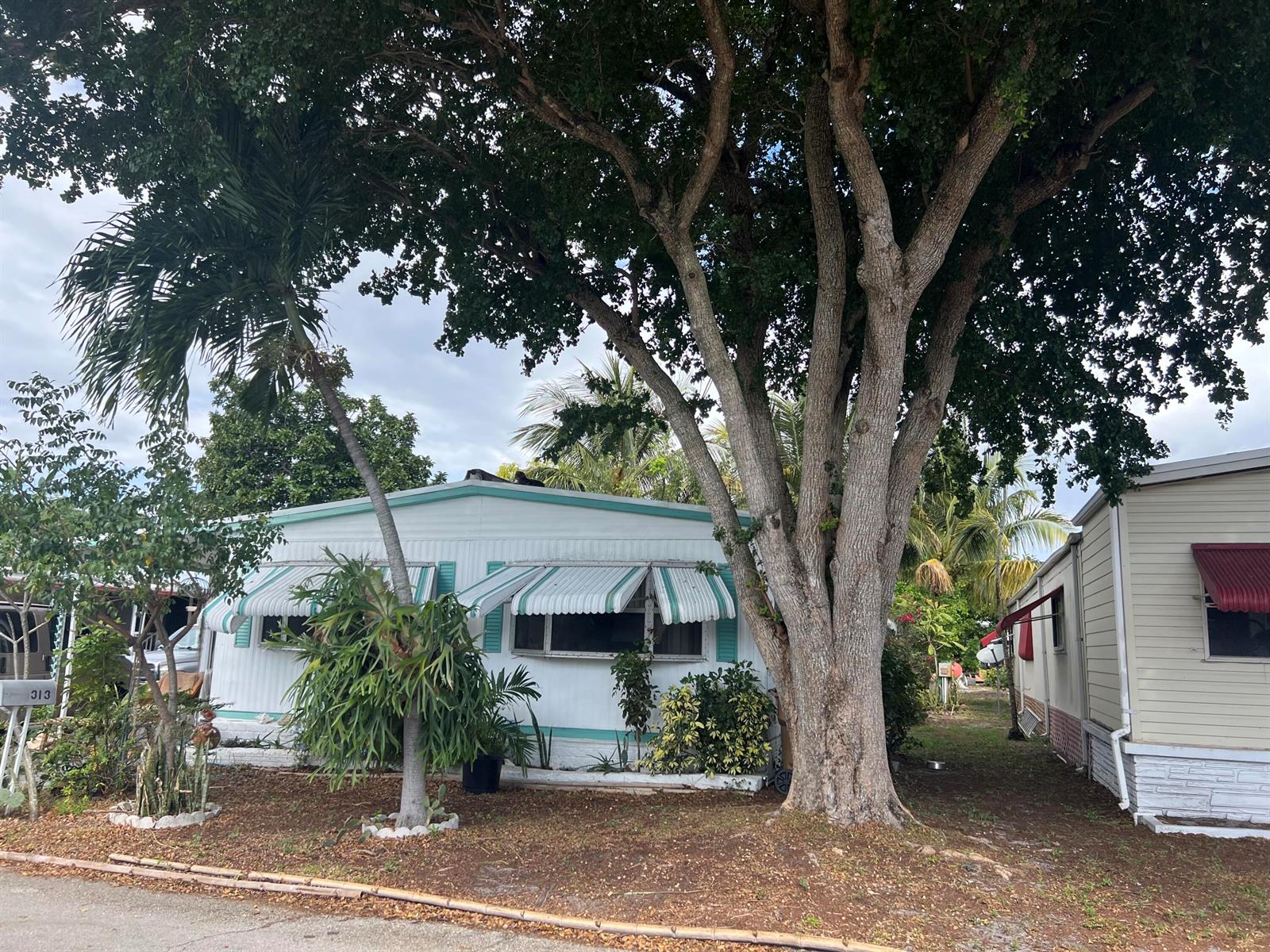 313 NW 48th Court, Pompano Beach FL 33064