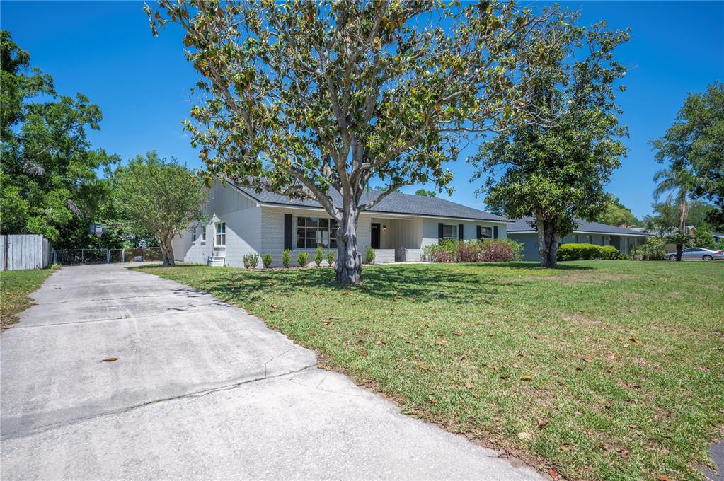 1308 GLENFORD LANE