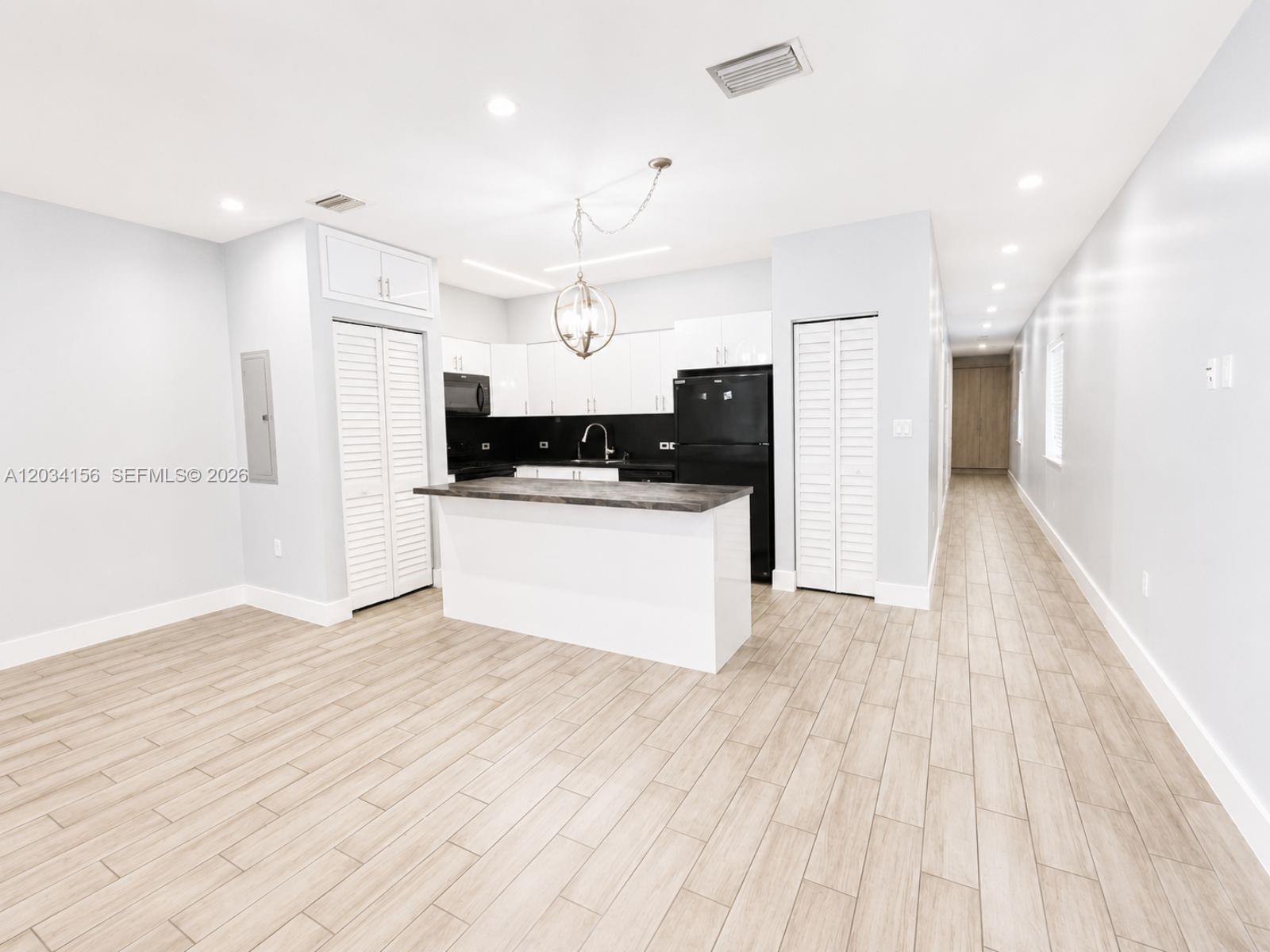 7135 SW 21st St # 1, Miami FL 33155