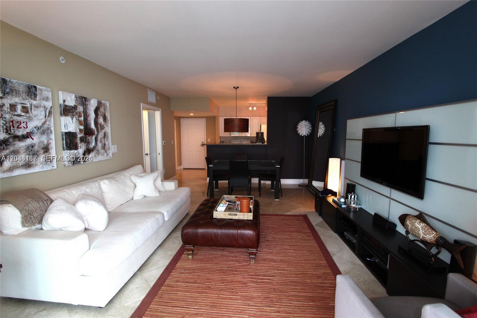 1155 Brickell Bay Dr # 3107, Miami FL 33131