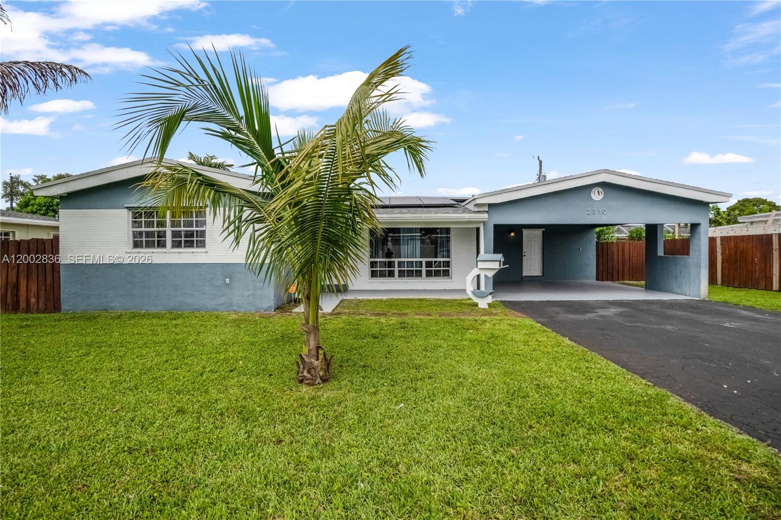 2310 De Soto Dr, Miramar FL 33023