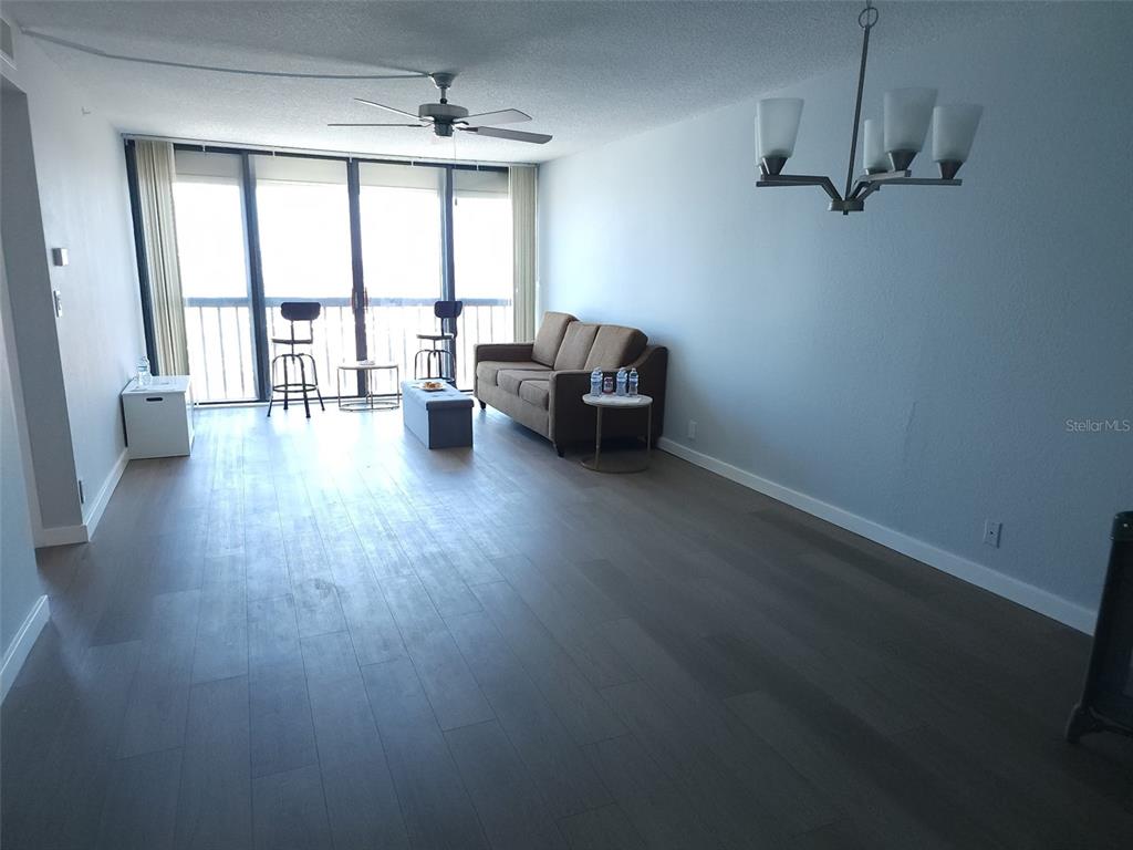 255 DOLPHIN POINT UNIT 809, CLEARWATER, FL — photo 5 of 16