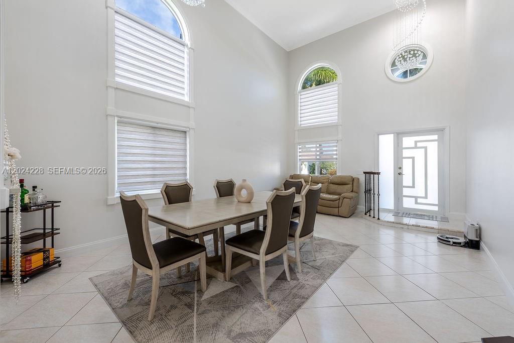 6256 Lansdowne Cir, Boynton Beach FL 33472
