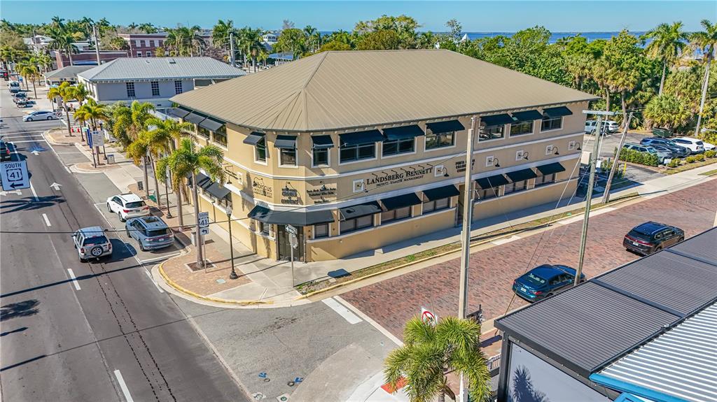 252 W MARION AVENUE UNIT 113 & 115