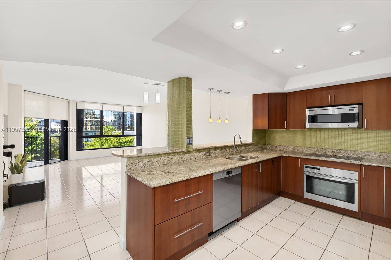 520 W Brickell Key Dr # A619, Miami FL 33131