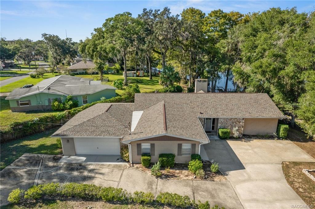 1308 LAKESHORE DRIVE