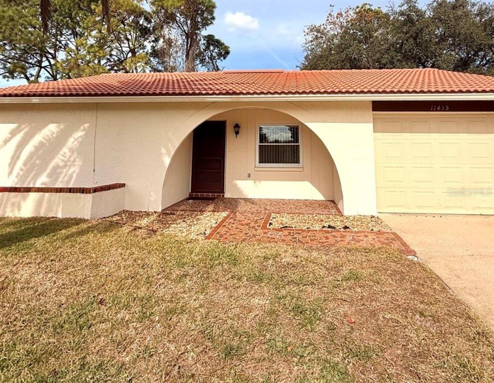 11435 STANSBERRY DRIVE