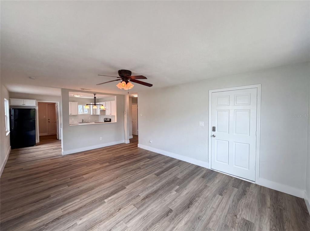 2596 38TH AVENUE N, ST PETERSBURG, FL — photo 5 of 20