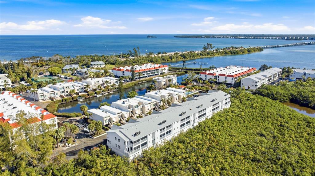 3607 E BAY DRIVE UNIT 211, HOLMES BEACH, FL — photo 5 of 30