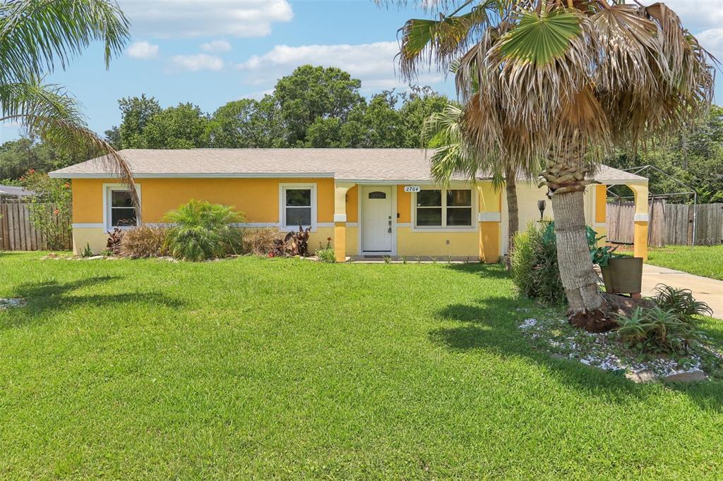 2704 YULE TREE DRIVE