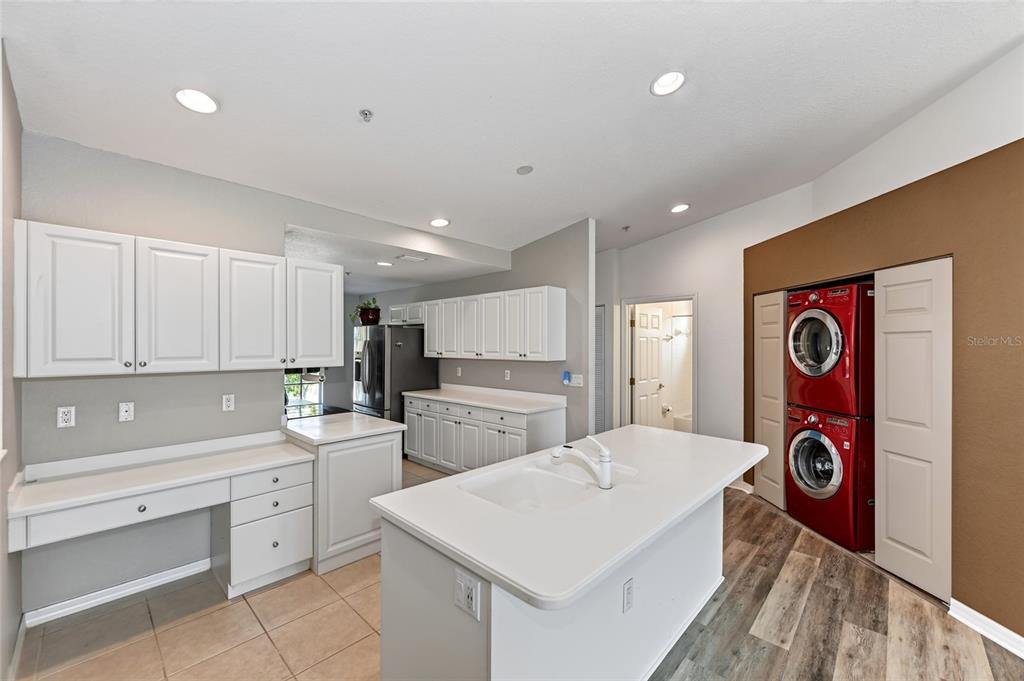7092 STRAND CIRCLE, BRADENTON, FL — photo 2 of 30